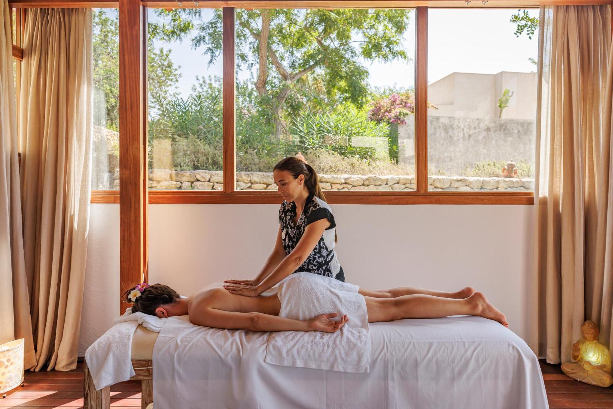 Can Lluc Boutique Hotel & Luxury Villas San Rafael De Sa Creu Exterior photo